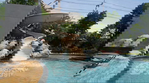 คอนโด 2-ห้องนอน ที่ ยูนิกซ์ พัทยาใต้ ใกล้ ถนนพระตำหนัก พัทยา (ID 2361652)