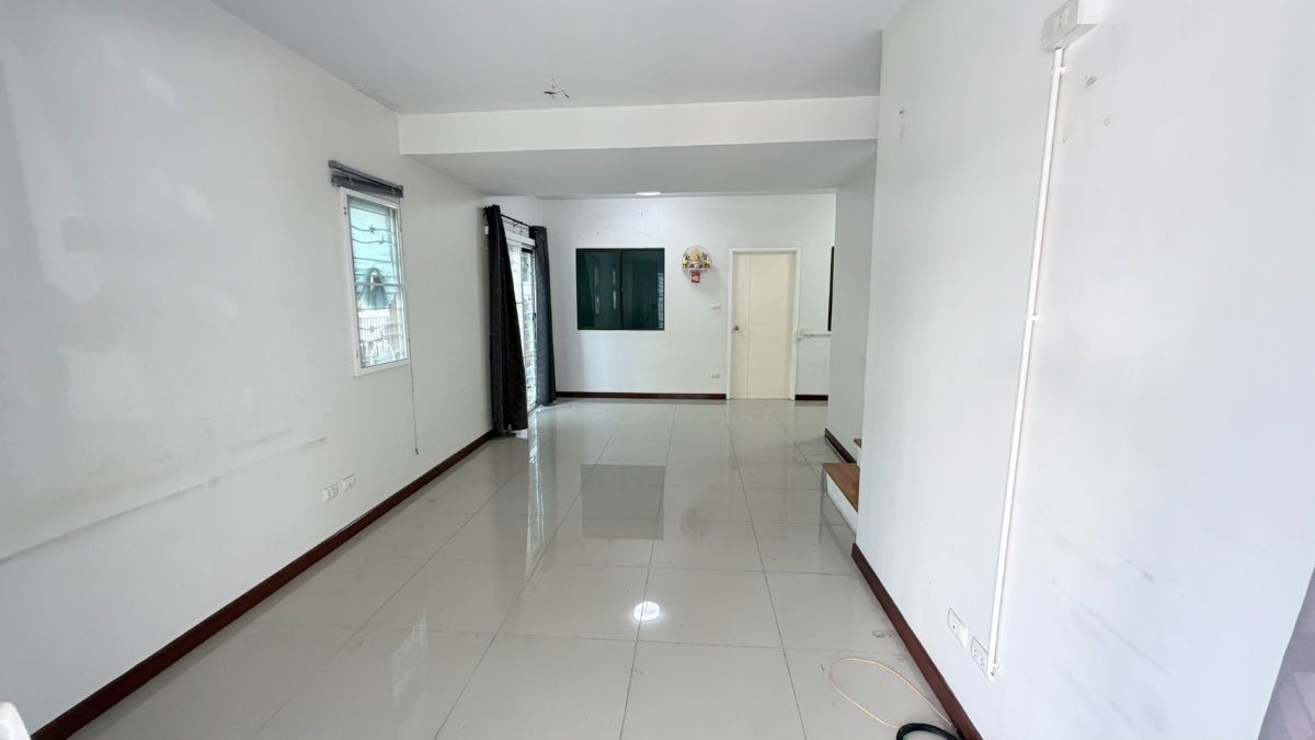 รูป 🏡 ขายทาวน์เฮ้าส์ 2 ชั้น โครงการ บ้านพฤกษา ไพร์ม ศรีนครินทร์ - บางนา ขนาด 23.5 ตร.วา มีพื้นที่จอดรถ หน้าบ้าน ทิศใต้ ทิศรับทรัพย์ นำโชคสุดๆ 🌤 - รูปที่ 27/29
