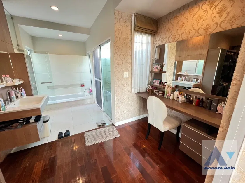 รูป 🔼🔽 AccomA 📩 5 BR House @Nantawan Village Srinakarin (AA40435) - รูปที่ 8/19