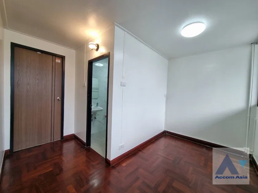 picture 🔼🔽 AccomA 📩 Pet friendly 4 BR House @Ekkamai Villas (2520692) - 14/20