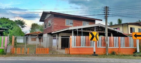 FOR SALE HOUSE PROPERTY 650000 BAHT.