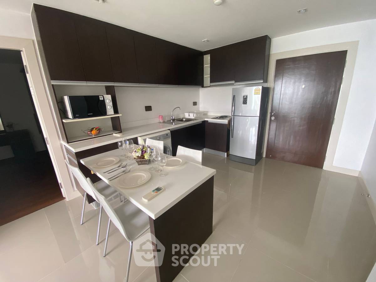 รูป คอนโด 2-ห้องนอน ที่ โกลเด้นท์ โคสท์ ศรีราชา ใน บางพระ (ID 2069163) - รูปที่ 3/10