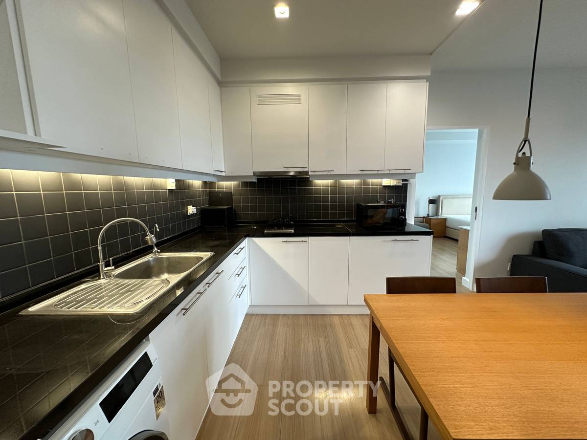 picture 2-BR Condo at The Seed Mingle Sathorn-Suanplu near BTS Sala Daeng (ID 2365233) - 11/13