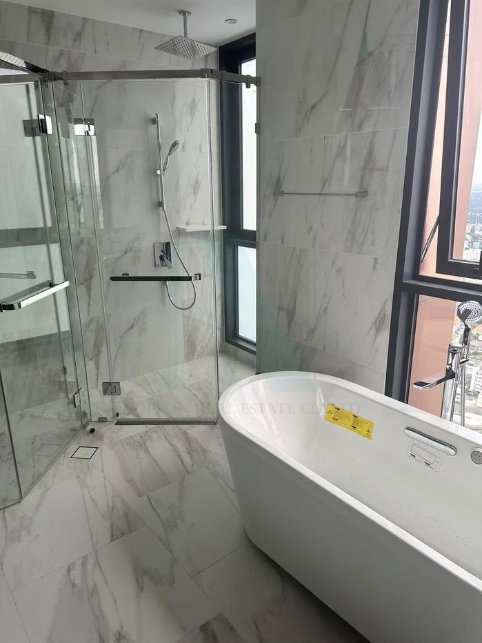 picture 🚩 For Sell Condo SUPALAI ICON SATHORN Building 1, Floor 53,Penthouse, Room size 203 sqm - 1/8