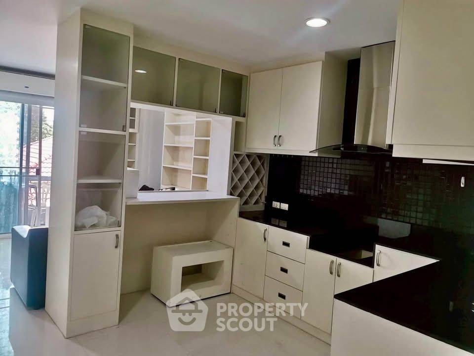 รูป คอนโด 2-ห้องนอน ที่ บดินทร์ สวีทโฮม คอนโดมิเนียม ใน พลับพลา (ID 2365342) - รูปที่ 14/17