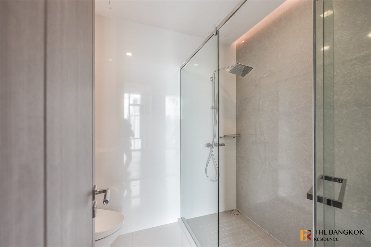 รูป Q1 Sukhumvit ใกล้ BTS สถานีนานา สะดวกสบายกับไลฟ์สไตล์สุด Luxury - รูปที่ 7/10