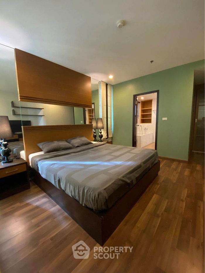 picture 2-BR Condo at The Rajdamri near BTS Ratchadamri (ID 1348232) - 4/12