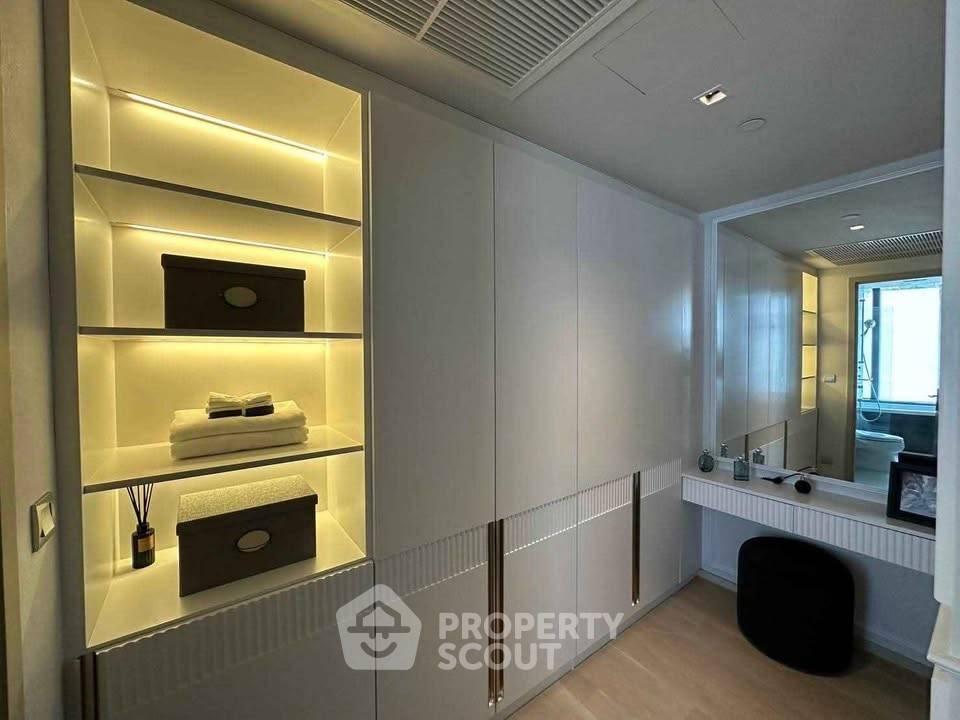 picture 2-BR Condo at Ashton Silom near BTS Chong Nonsi (ID 2359125) - 14/17