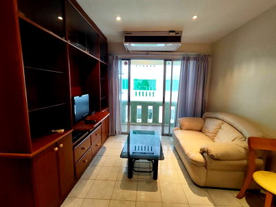 คอนโดให้เช่า : ห้องใหญ่ คอนโด คอมมอนเวลธ์ ปิ่นเกล้า ชั้น 17 มี 1 ห้องนอน 45 ตรม. ของครบ เพียง 10,000 บาท