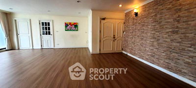 Condos for rent Med Park Hospital : 2-BR Condo at Sukhumvit Casa Condominium near BTS Asok (ID 1272693)