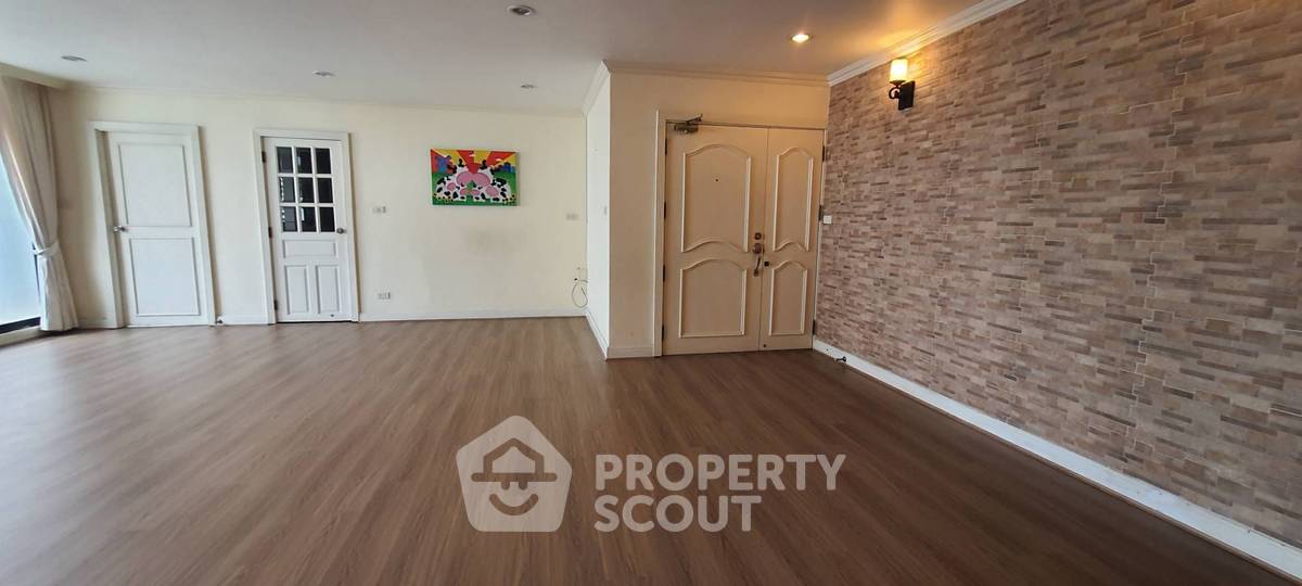 picture 2-BR Condo at Sukhumvit Casa Condominium near BTS Asok (ID 1272693) - 1/18