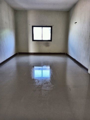 picture FOR SALE  HOUSE PROPERTY  650000 BAHT. - 6/8