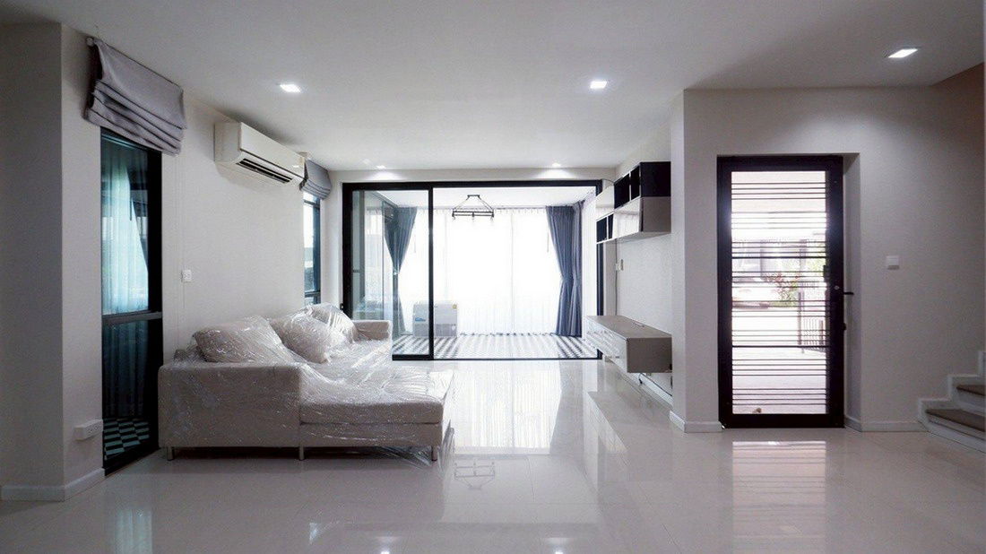 รูป Call : 063-963-0333 บ้าน 6 นอน 3 น้ำ 2 จอดรถ ใกล้ฟิวเจอร์พาร์ค รังสิต 800 เมตร โครงการ ชีวารมย์ รังสิต-ดอนเมือง รับเอเจ้นท์ - รูปที่ 2/14