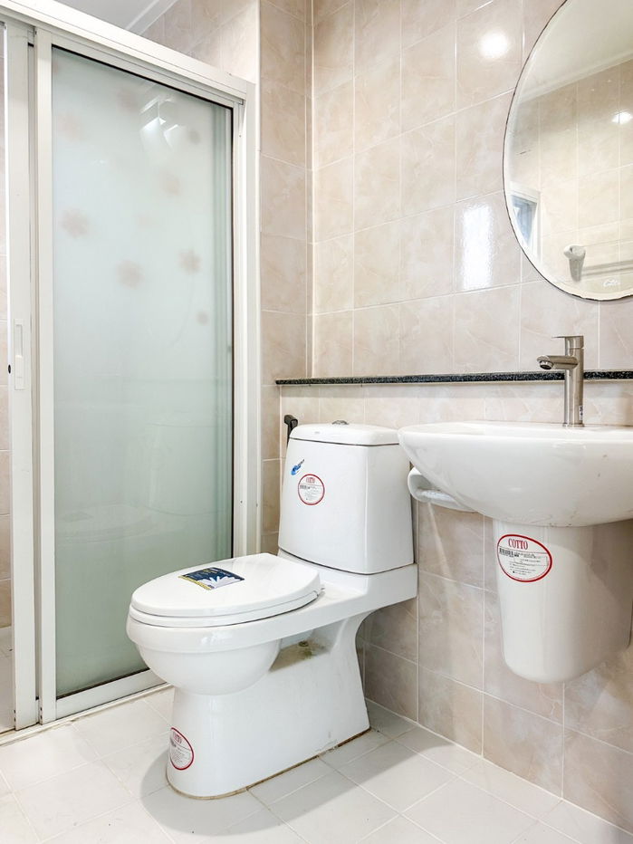 รูป ขายทาวน์โฮม 3 ชั้น - ตกแต่งใหม่ หมู่บ้าน เดอ สยาม (สวนหลวง ร.9) พื้นที่ 26 ตารางวา 4 ห้องนอน 4 ห้องน้ำ - รูปที่ 13/16