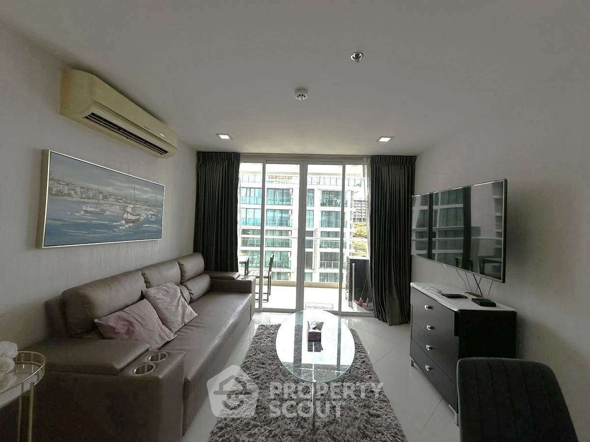 picture 1-BR Condo at The View Cozy Beach Residence close to Phratamnak (ID 2359333) - 5/11