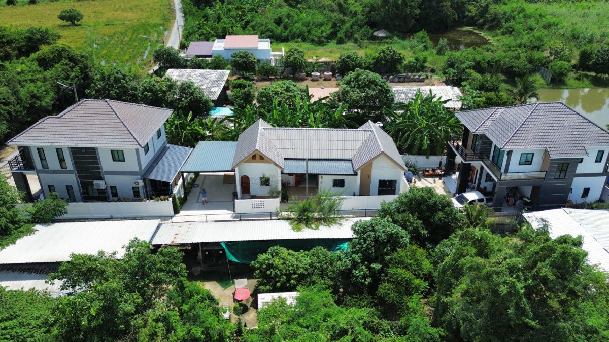 picture New house for sale, one floor, area 55 sq mW.A T.Saladaeng DistrictCity EAng Thong - 2/23