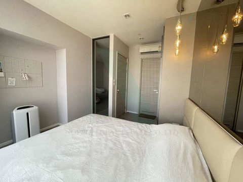 🚩 For Rent Condo THE ROOM SATHORN-ST.LOUIS Building 1, Floor 21,1 bed room, Room size 35.00 sqm