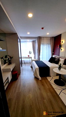 คอนโดให้เช่า : ✨✨สะดวกสบายพร้อมเข้าอยู่ โซโห​ แบงค็อก​ รัชดา ใกล้ MRT สถานีห้วยขวาง