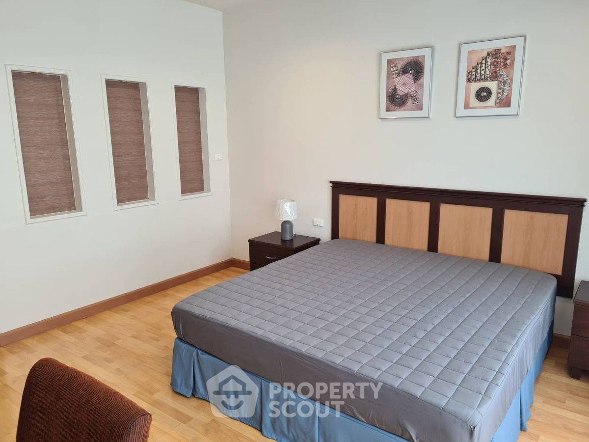 picture 2-BR Condo at Citi Smart Sukhumvit 18 near BTS Asok (ID 2359268) - 7/15