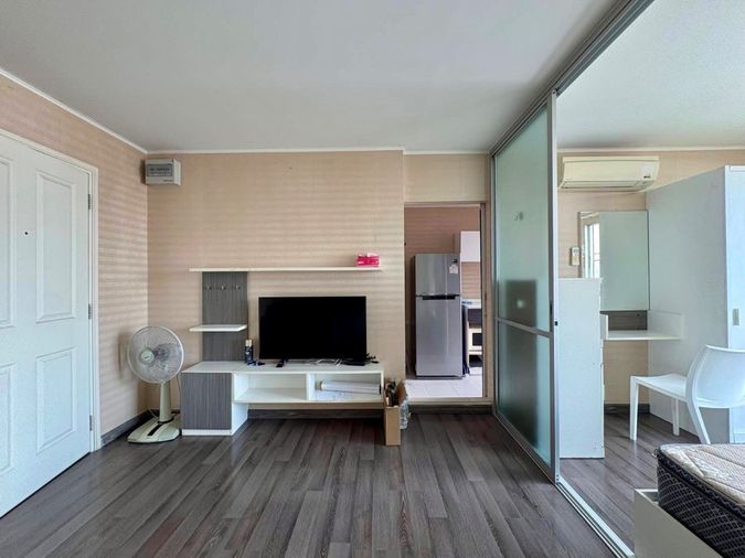 🔥 ให้เช่าคอนโด D Vieng Santitham Condominium ( ดีเวียง คอนโด ) ทำเลดีมาก ใกล้นิมมาน ห้างฯเมญ่า เดินทางสะดวก