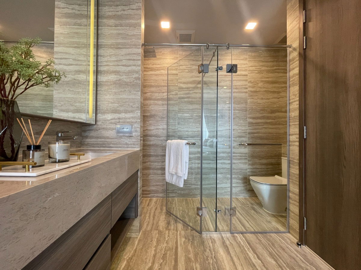 รูป RS2726 ให้เช่าคอนโด Celes Asoke (เซเลส อโศก)  ทำเลดีที่สุดใจกลางอโศก — เพียง 150 เมตรถึง MRT สุขุมวิท และ BTS อโศก - รูปที่ 17/24
