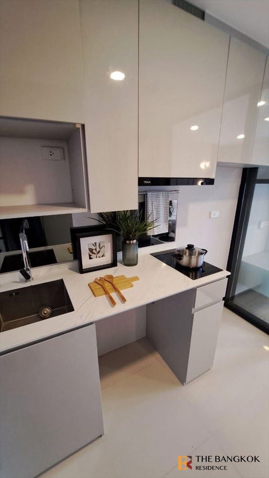 picture ✨✨Comfortable and Ready to Move-in SOHO Bangkok Ratchada near MRT Huai Khwang Station - 2/11