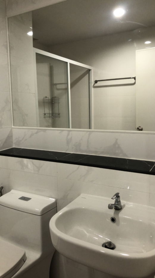 picture ✨#OL2307_284✨𝗙𝗼𝗿 𝗥𝗲𝗻𝘁1️⃣0️⃣ k.🔥🔥 #Near BTS Saphan Mai ✨#Available room, can make an appointment to view Condo Reach Phahon Yothin 52 - 13/14