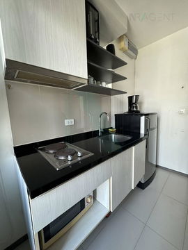 🎉 For rent The Base Park East Sukhumvit 77 1 bedroom 1 bathroom Price 15000 baht BTS On Nut