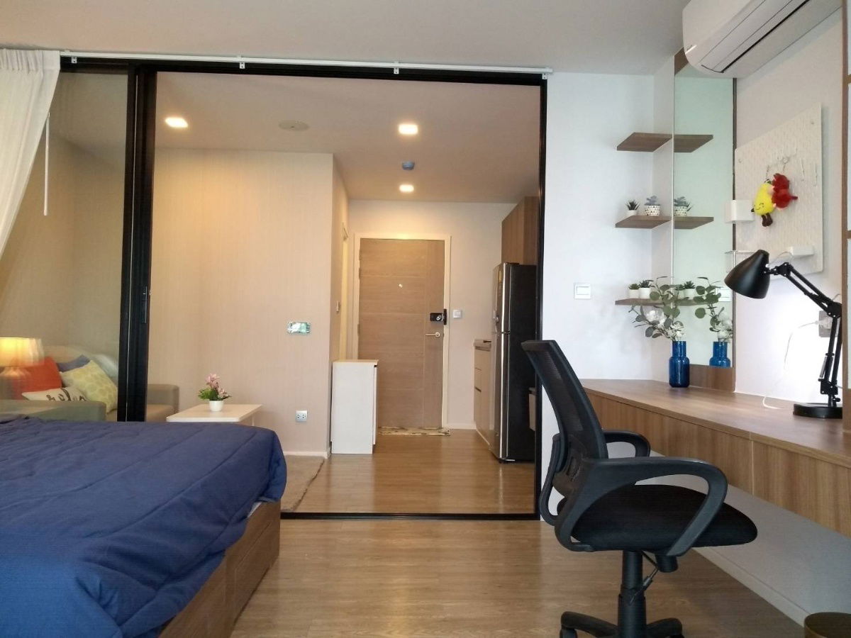 รูป 🏡 ขายด่วน Kave Town Space💖 ✨ ตึก B ชั้น 2  💠 ระเบียงยื่น ทิศเหนือ วิวสระ - รูปที่ 2/11