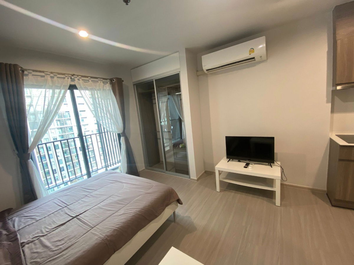 picture Code: KJ9320  for rent The Parkland Phetkasem 56 // Line ID: @kjcondo (with @) // - 7/12