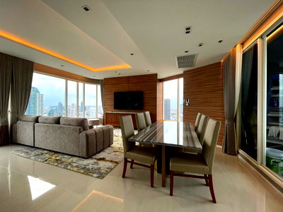 Condos for rent Assumption Convent Silom School :  Menam Residence. 3beds 156sqm. Line id: @pfagent