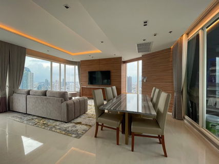 รูปภาพ ว่างพร้อมอยู่! Menam Residences. 3นอน 156ตร.ม. Line id: @pfagent