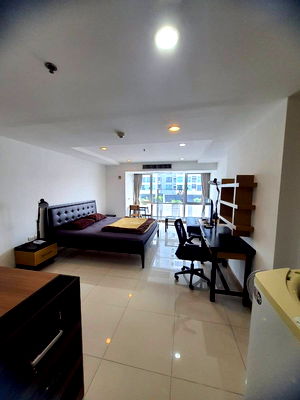 Condos for rent BTS Asok : ✨ The Trendy Condominium Sukhumvit 13 | Spacious Studio 35 sq.m. Prime Location — Only 16,500 THB/Month! ✨