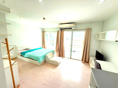 เช่าคอนโด BTS วงเวียนใหญ่ : 🎃RB21232 ให้เช่าถูกมาก🎈เดอะ วีว่า คอนโด สาทร - ตากสิน✅แอดไลน์ @930jwqti ( มี @ ด้วย) แอดมินตอบไว