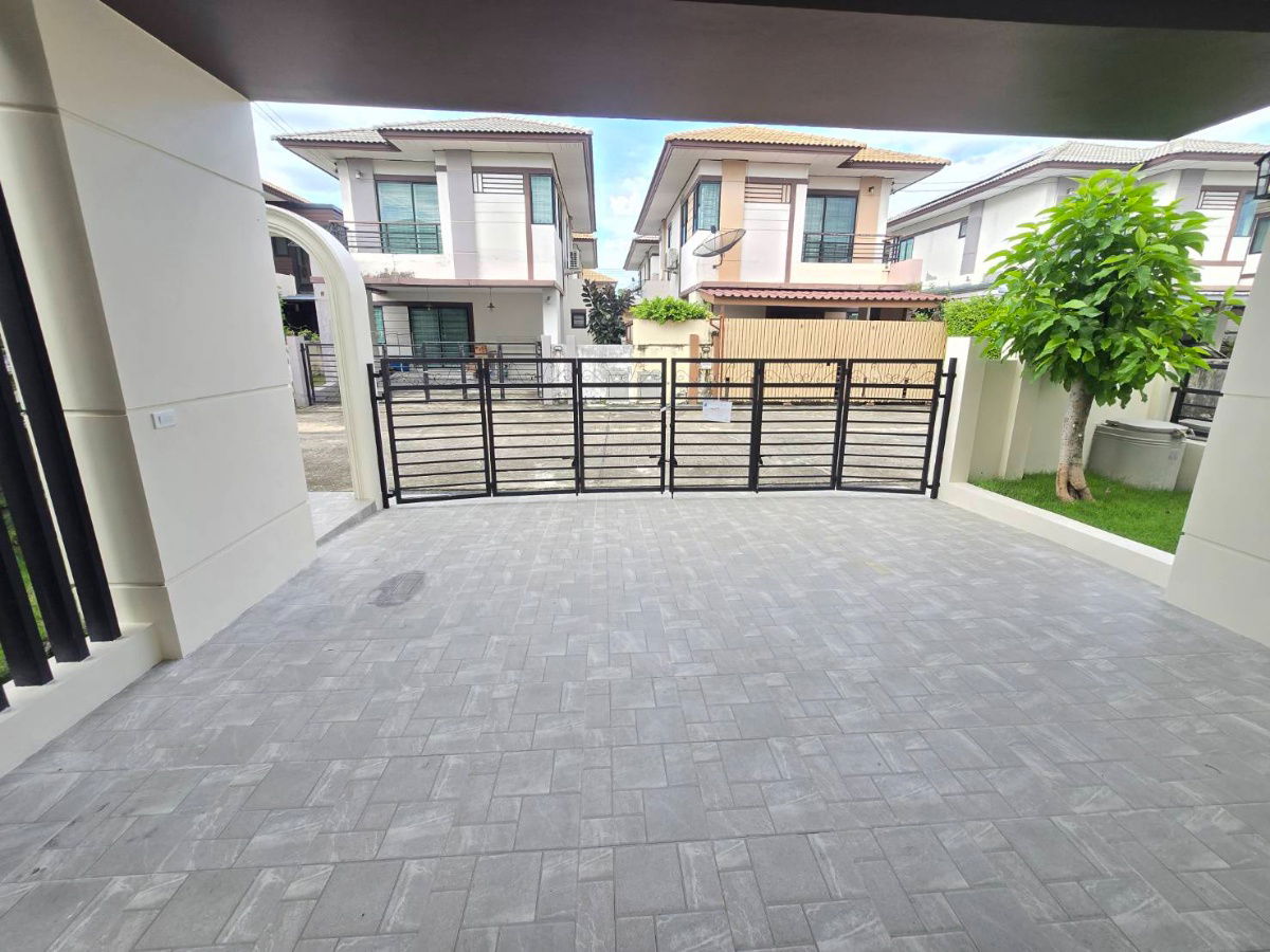 รูป  บ้านแฝดสไตล์บ้านเดี่ยว หลังใหญ่ หมู่บ้าน ฟ้าปิยรมย์  เฟส 11 เนสโต้ ซ.20 ลำลูกกาคลอง 6 ปทุมธานี ตกแต่งรีโนเวทใหม่ พร้อมเฟอร์นิเจอร์ พร้อมอยู่ - รูปที่ 5/32