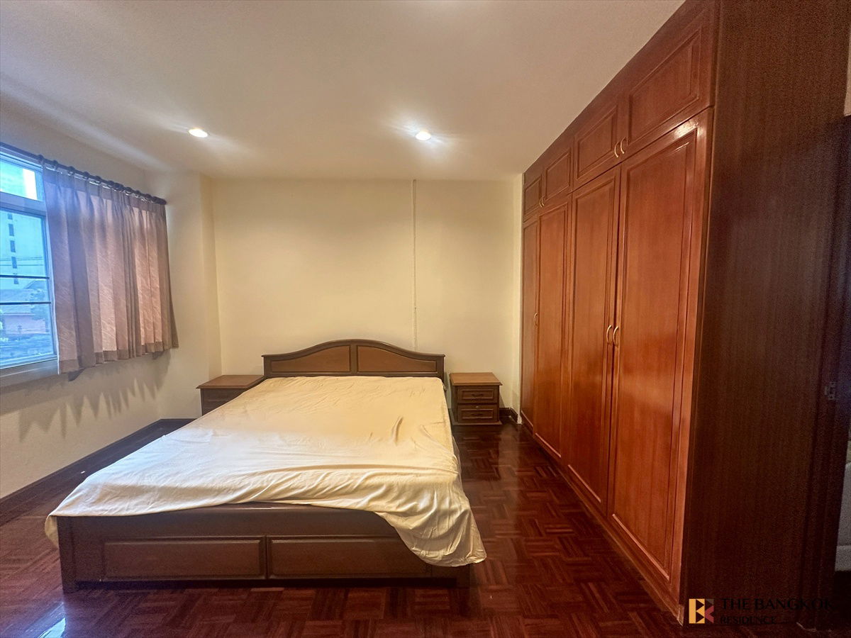 picture ✨✨Great Price, Prime Location, Don't Miss Out!! The Heritage - 4/11
