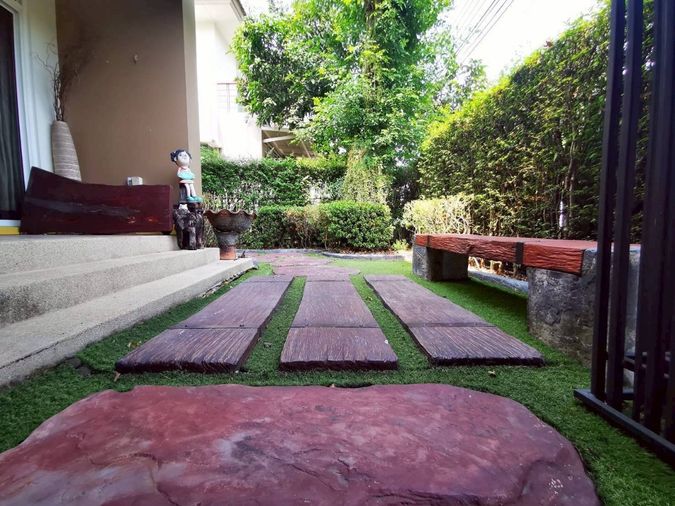 3-bed house for sale, 264 sqm, 52.5 sq wah, Setthasiri Wongwaen - Sukhaphiban 2