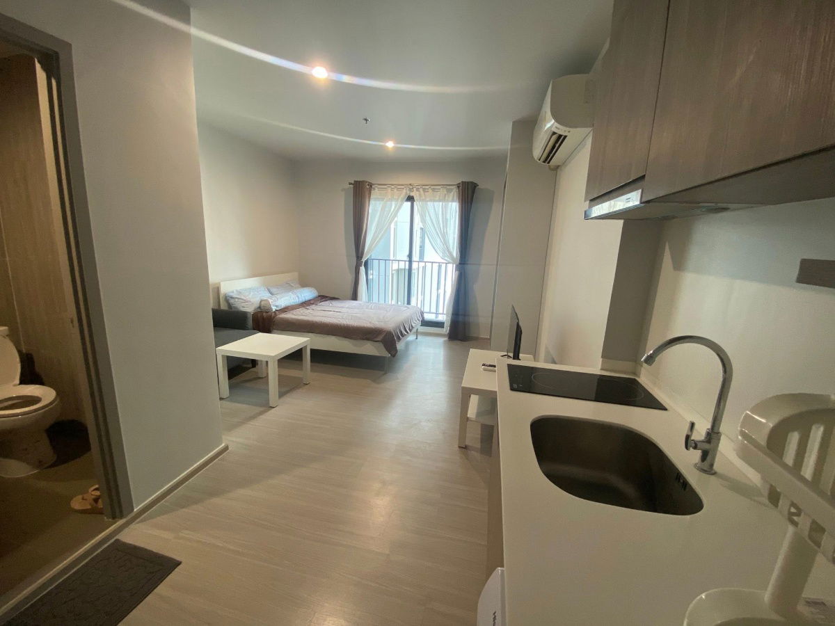 picture Code: KJ9320  for rent The Parkland Phetkasem 56 // Line ID: @kjcondo (with @) // - 2/12