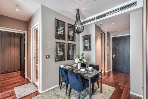 เดอะ ดิโพลแมท 39 คอนโด Luxury ทำเลใจกลางเมือง ใกล้ BTS สถานีพร้อมพงษ์