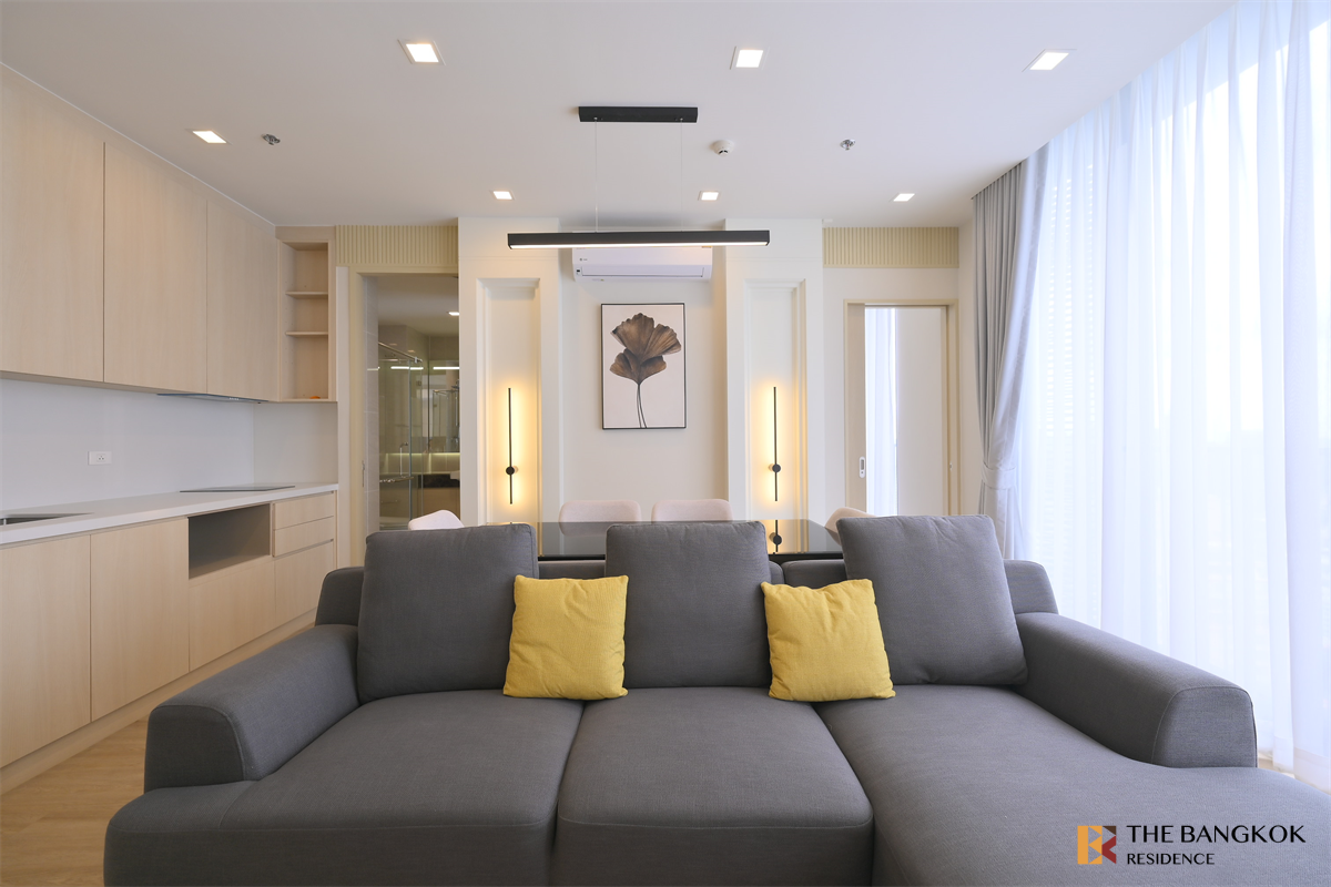 picture NOBLE STATE 39 Easy Travel, Fully Utilized Space near BTS Phrom Phong - 6/10