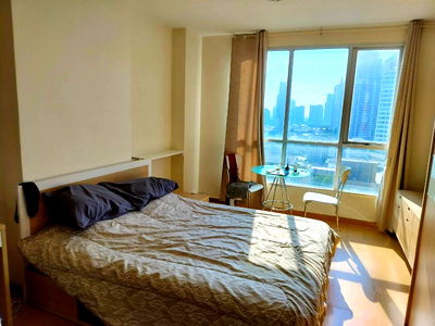 Condos for rent : Life @ sukhumvit 65   Rent 18,000 fl.15  42.sq.m