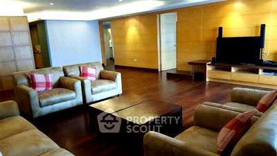 ขายคอนโด : คอนโด 2-ห้องนอน ที่ เดอะ เทรนดี้ คอนโดมิเนียม ใกล้ BTS นานา (ID 2369111)