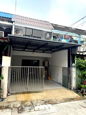 เช่าบ้านเดี่ยว MRT ศูนย์วัฒนธรรมแห่งประเทศไทย :  ให้เช่าทาวน์เฮ้าส์ใจกลางห้วยขวาง ซอยประชาราษฎร์บำเพ็ญ 13 ทำเลดี เดินทางสะดวก ใกล้ MRT ห้วยขวาง