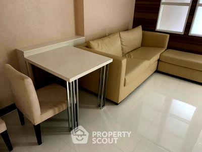 คอนโด MRT สามย่าน : คอนโด 1-ห้องนอน ที่ ไอวี่สาทร 10 ใกล้ BTS เซนต์หลุยส์ (ID 1967872)