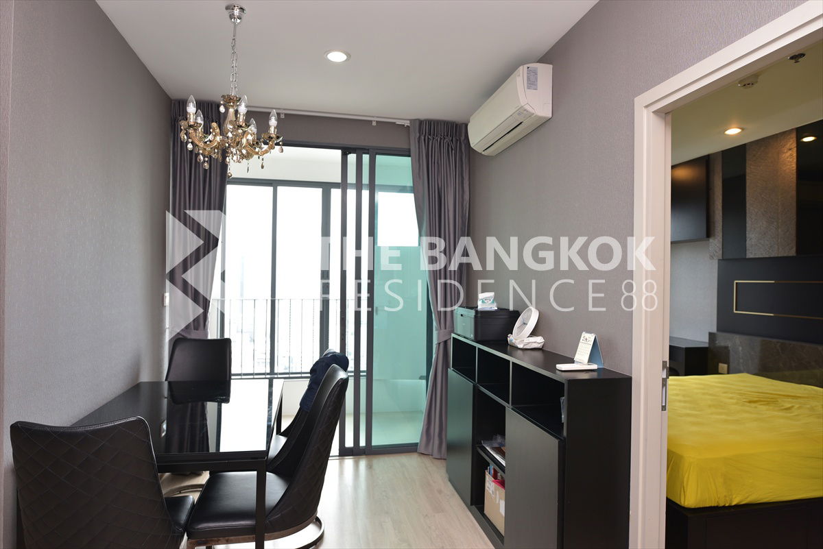 picture Available Now! ⚡ Ideo Q Chula-Samyan 🛋️ Fully Furnished Unit Near MRT Sam Yan & Chulalongkorn University 🎓  - 7/12