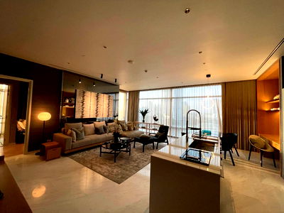 Condos for rent Silom and Sathorn Road : Four seasons Private Residence 2Bedrooms this room is very nice view ,Near BTS Saphan Taksin ✅Ready to move in 