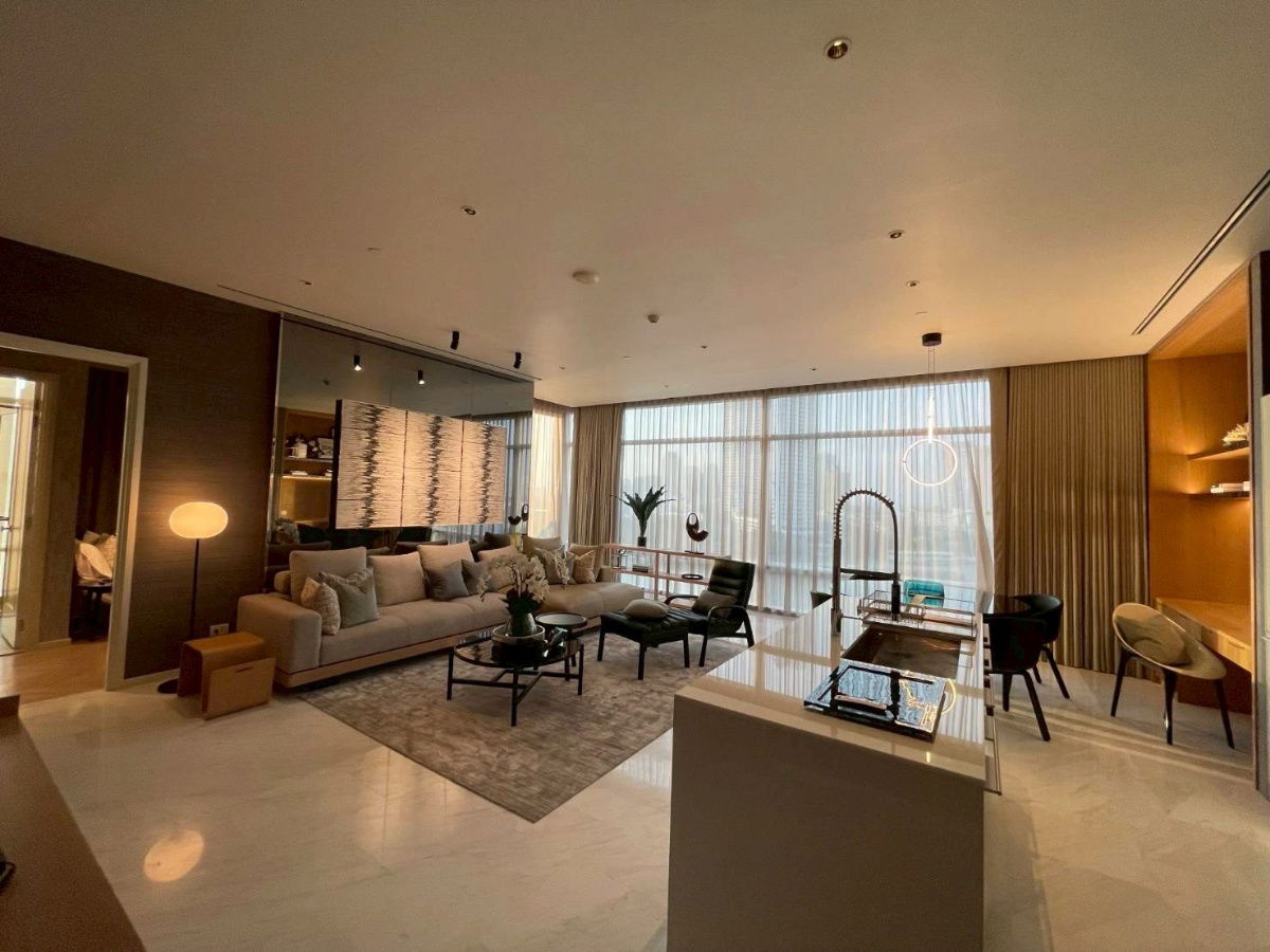 picture Four seasons Private Residence 2Bedrooms this room is very nice view ,Near BTS Saphan Taksin ✅Ready to move in  - 1/17