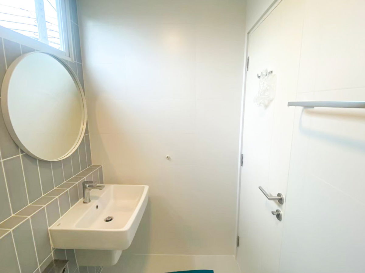 รูป ให้เช่า บ้านอินดี้ บางนา–รามคำแหง2 ทาวน์โฮม 2.5 ชั้น แปลงมุม บรรยากาศเงียบสงบ เดินทางสะดวก ใกล้เมกาบางนา เฟอร์นิเจอร์ครบ พร้อมอยู่ - รูปที่ 19/20