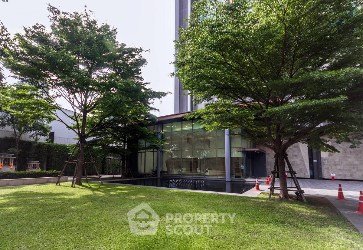 รูป คอนโด 1-ห้องนอน ที่ เดอะ รูม สุขุมวิท 69 ใกล้ BTS พระโขนง (ID 2365503) - รูปที่ 15/16