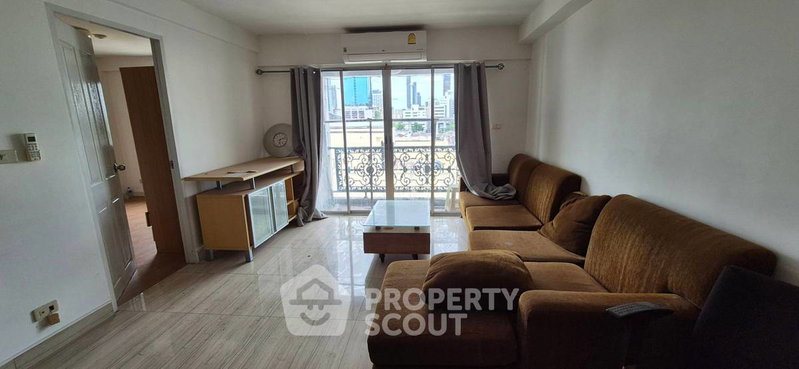 Condos for sale : Well-Priced 2-BR Condo at Brighton Place, ARL Ramkhamhaeng (ID 2367474)